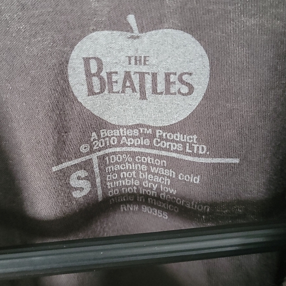 The Beatles Graphic Band T-Shirt Brown Vintage Style 2010 Apple Corps Size S - Picture 5 of 6